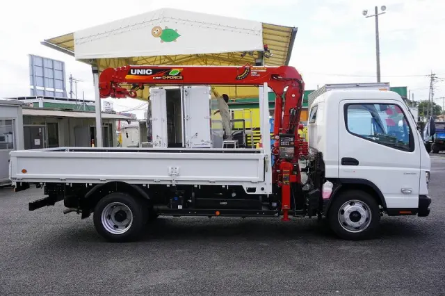 三菱 キャンター 2RG-FEB80(2WD)の写真5