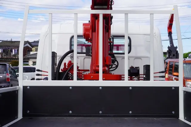 三菱 キャンター 2RG-FEB80(2WD)の写真17