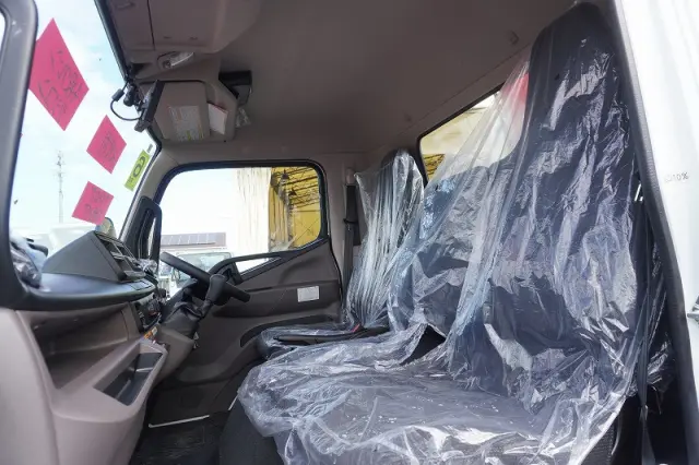 三菱 キャンター 2RG-FEB80(2WD)の写真40