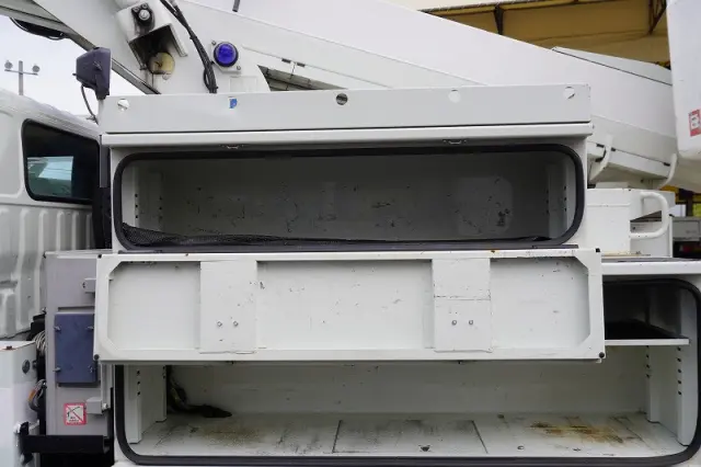 日野 デュトロ TKG-XZU600X(2WD)の写真18