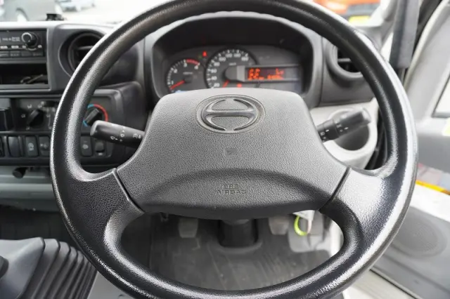 日野 デュトロ TKG-XZU600X(2WD)の写真37