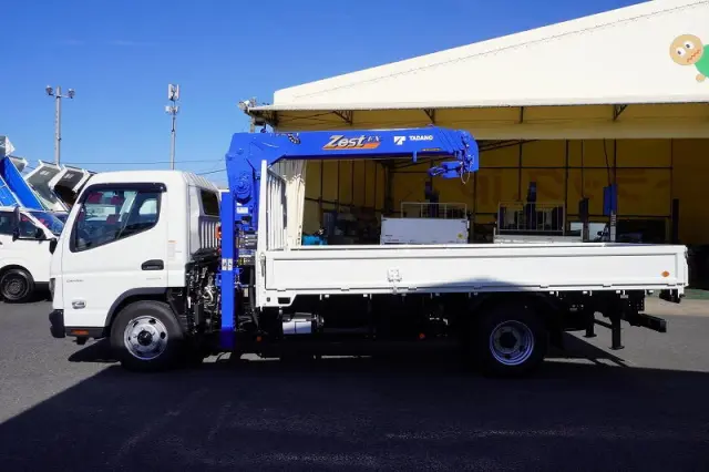 三菱 キャンター 2PG-FEB80(2WD)の写真3