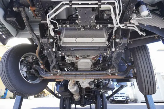 三菱 キャンター 2PG-FEB80(2WD)の写真16