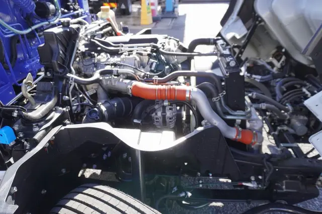 三菱 キャンター 2PG-FEB80(2WD)の写真29