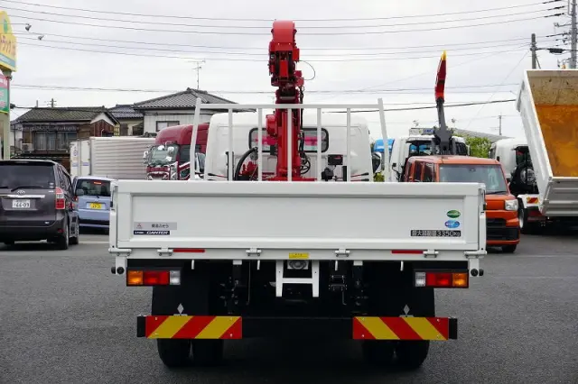 三菱 キャンター 2PG-FEB80(2WD)の写真4