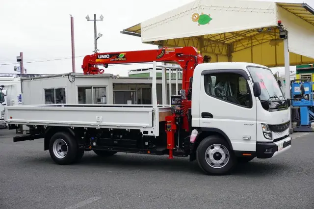 三菱 キャンター 2PG-FEB80(2WD)の写真6