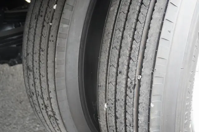 三菱 キャンター 2PG-FEB80(2WD)の写真10