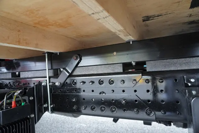 三菱 キャンター 2PG-FEB80(2WD)の写真12