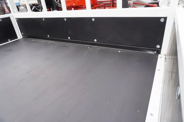 三菱 キャンター 2PG-FEB80(2WD)の写真20