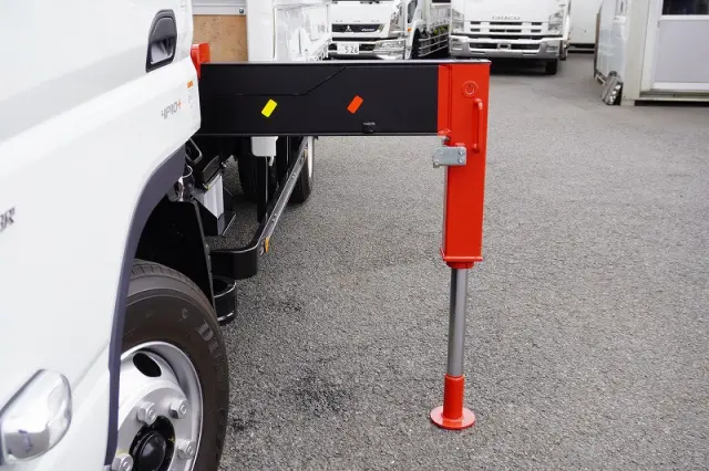 三菱 キャンター 2PG-FEB80(2WD)の写真25