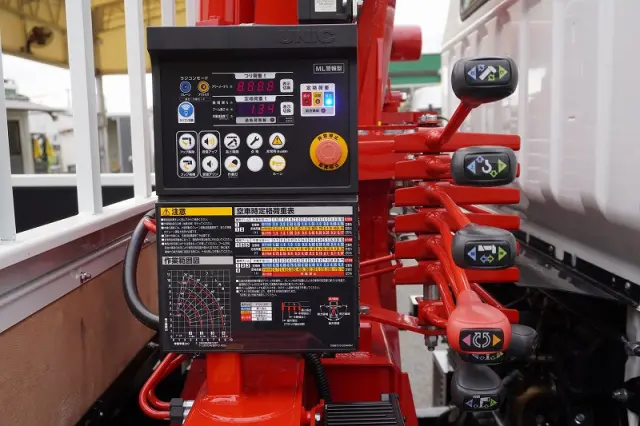 三菱 キャンター 2PG-FEB80(2WD)の写真28