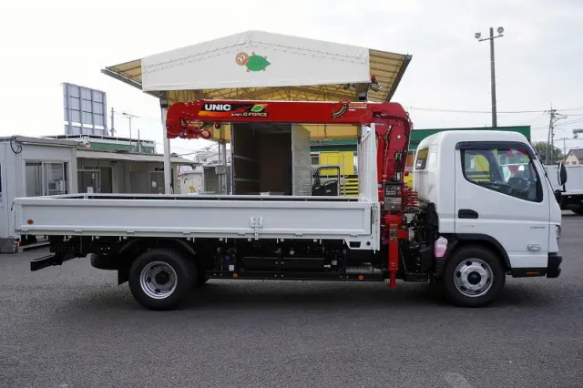 三菱 キャンター 2PG-FEB80(2WD)の写真5