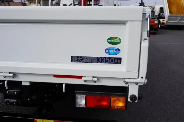 三菱 キャンター 2PG-FEB80(2WD)の写真18