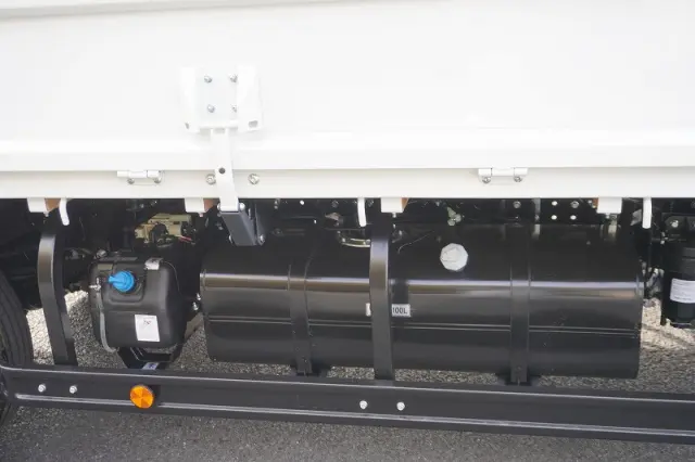 三菱 キャンター 2PG-FEB80(2WD)の写真21