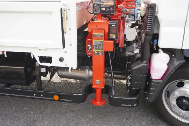 三菱 キャンター 2PG-FEB80(2WD)の写真22