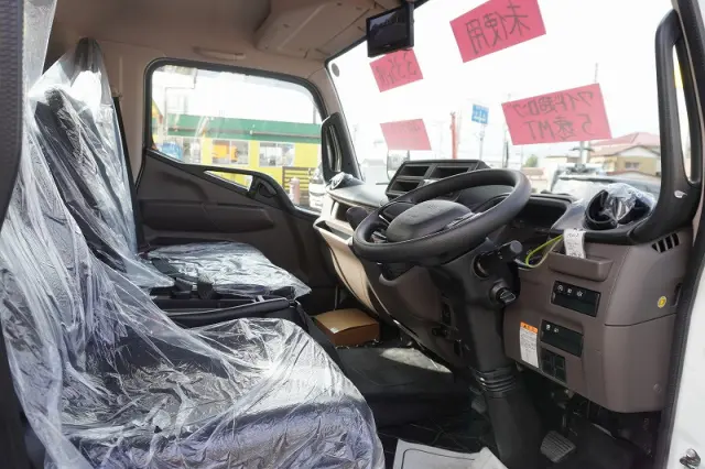 三菱 キャンター 2PG-FEB80(2WD)の写真38