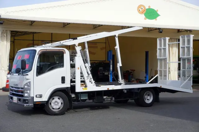 いすゞ エルフ SKG-NPR85YN(2WD)の写真9