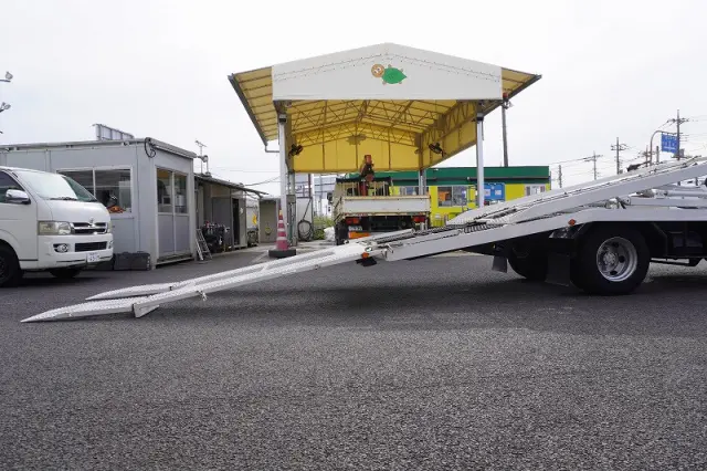 いすゞ エルフ SKG-NPR85YN(2WD)の写真21