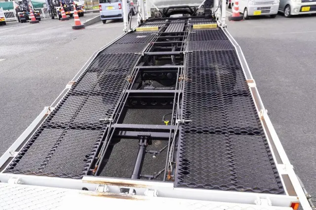 いすゞ エルフ SKG-NPR85YN(2WD)の写真22