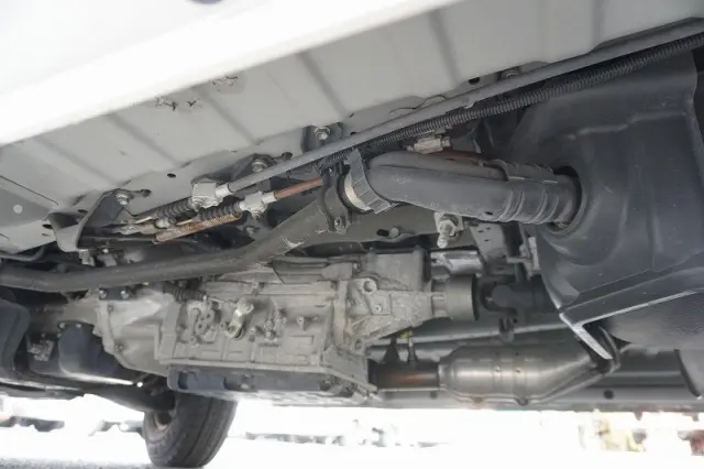 トヨタ ハイエースバン CBF-TRH200K(2WD)の写真13