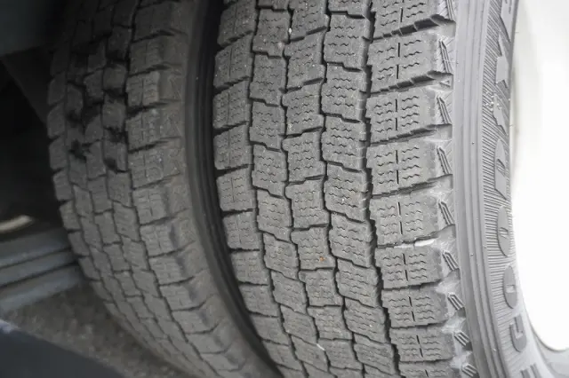 いすゞ エルフ 2RG-NMR88AN(2WD)の写真11