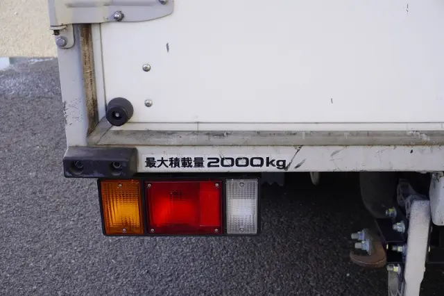 いすゞ エルフ 2RG-NPR88AN(2WD)の写真26