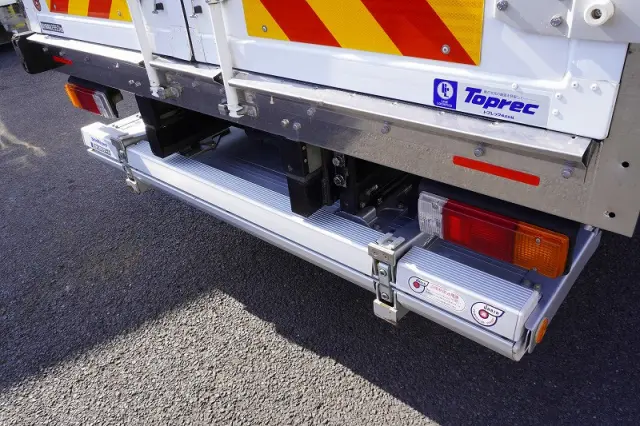 日野 デュトロ 2RG-XZU712M(2WD)の写真34