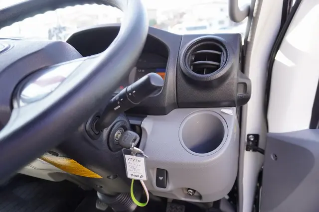 日野 デュトロ 2RG-XZU712M(2WD)の写真41