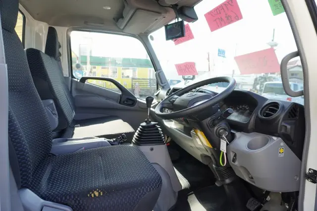 日野 デュトロ 2RG-XZU712M(2WD)の写真44