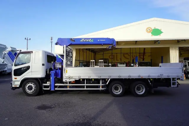 三菱 ファイター QDG-FQ62F(6x4)の写真3