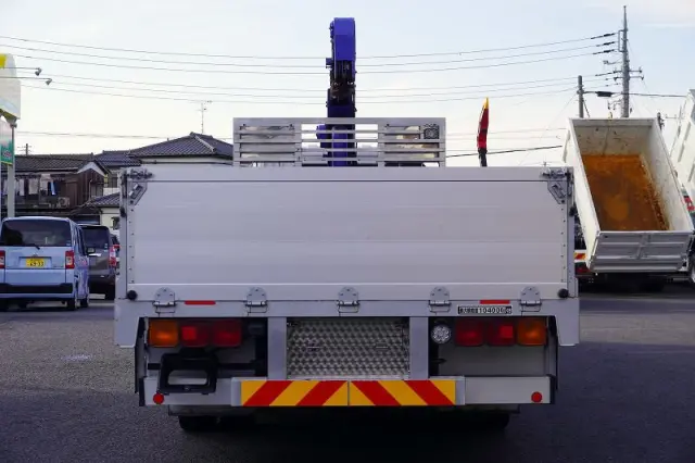 三菱 ファイター QDG-FQ62F(6x4)の写真4