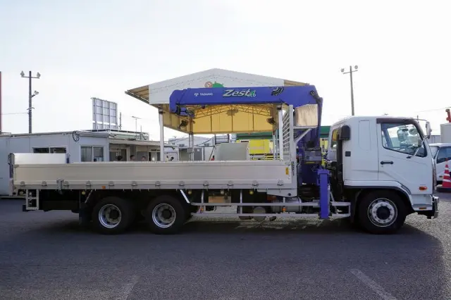 三菱 ファイター QDG-FQ62F(6x4)の写真5