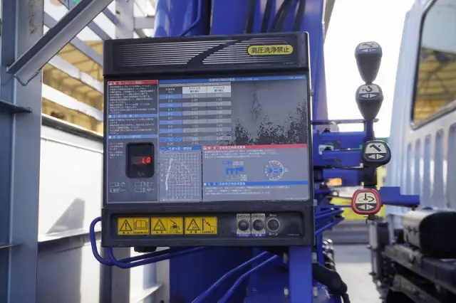 三菱 ファイター QDG-FQ62F(6x4)の写真35