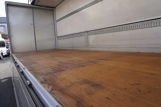 日野 レンジャー TKG-FD7JLAG(2WD)の写真21