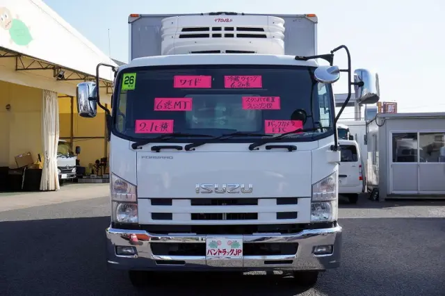 いすゞ フォワード TKG-FRR90T2(2WD)の写真2
