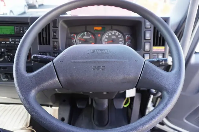 いすゞ フォワード TKG-FRR90T2(2WD)の写真31