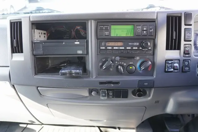 いすゞ フォワード TKG-FRR90T2(2WD)の写真33