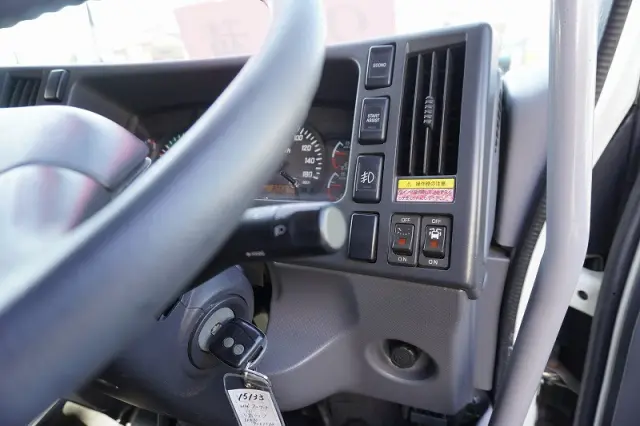 いすゞ フォワード TKG-FRR90T2(2WD)の写真35