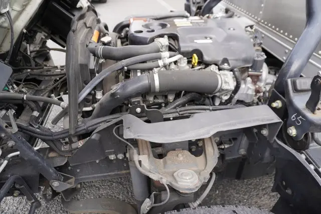 いすゞ エルフ TPG-NPR85AN(2WD)の写真15