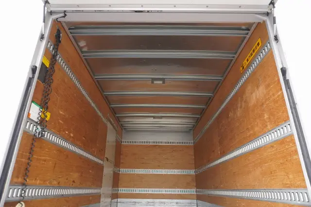 いすゞ エルフ TPG-NPR85AN(2WD)の写真22