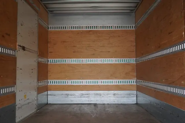 いすゞ エルフ TPG-NPR85AN(2WD)の写真24