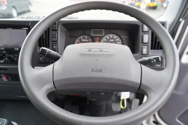 いすゞ エルフ TPG-NPR85AN(2WD)の写真34