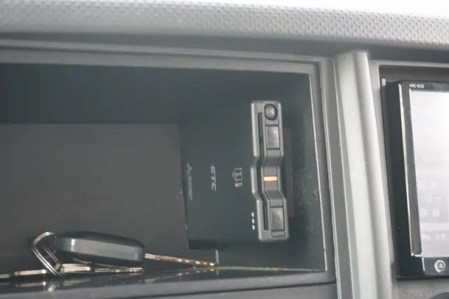 いすゞ エルフ TPG-NPR85AN(2WD)の写真38