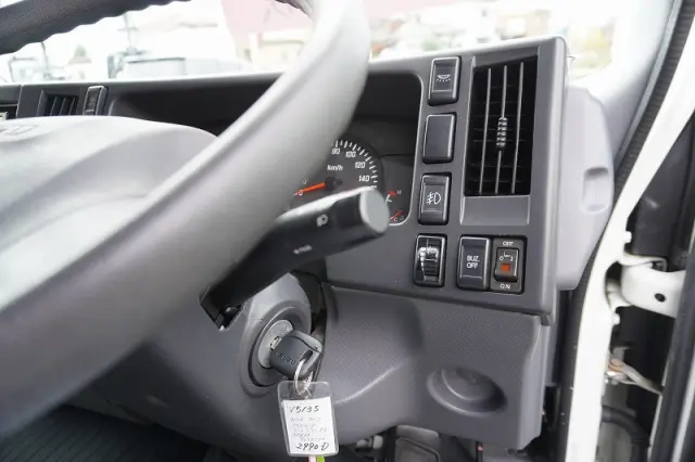 いすゞ エルフ TPG-NPR85AN(2WD)の写真39