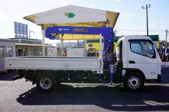 三菱 キャンター 2PG-FEB80(2WD)の写真5