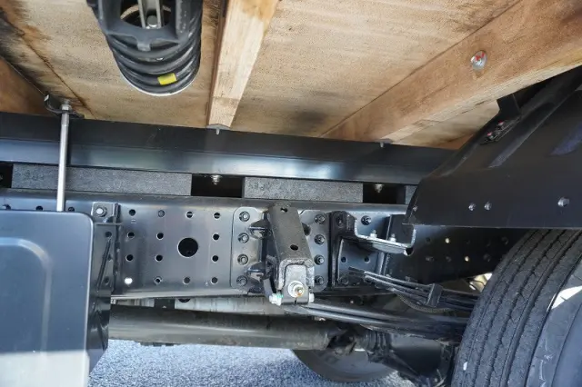 三菱 キャンター 2PG-FEB80(2WD)の写真11