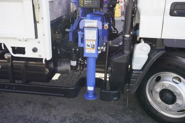 三菱 キャンター 2PG-FEB80(2WD)の写真22