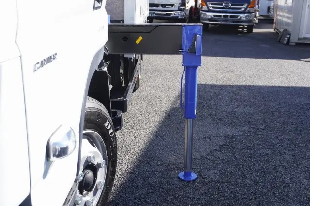 三菱 キャンター 2PG-FEB80(2WD)の写真25