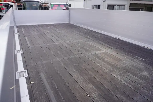 三菱 ファイター 2KG-FK62FZ(2WD)の写真21