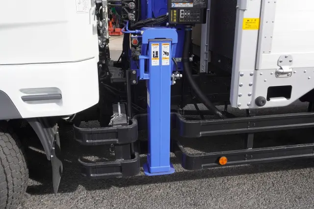 三菱 ファイター 2KG-FK62FZ(2WD)の写真24